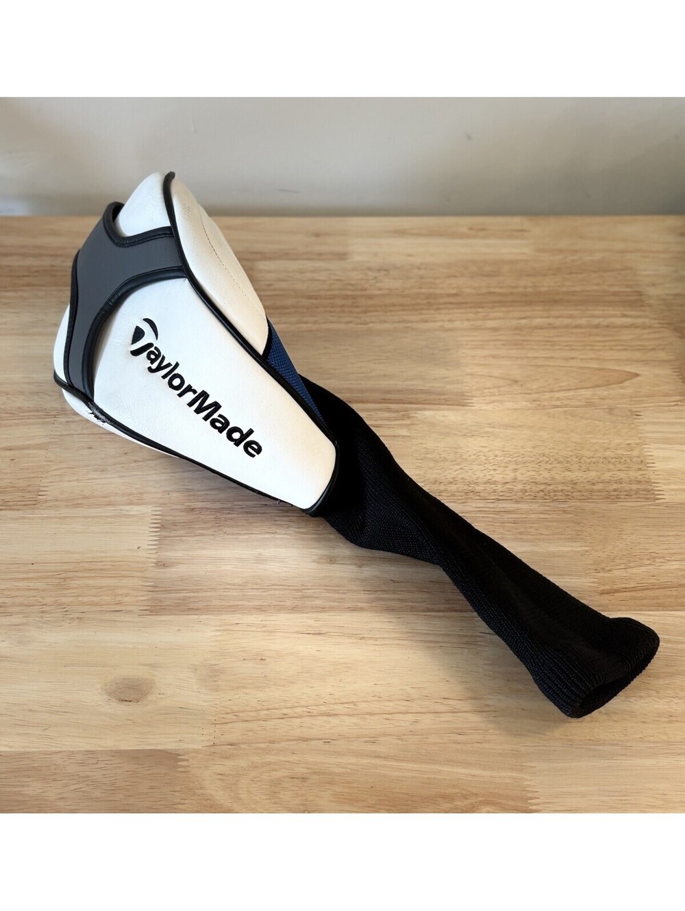 TaylorMade SLDR Driver Headcover Club Cover Leather White Gray Blue